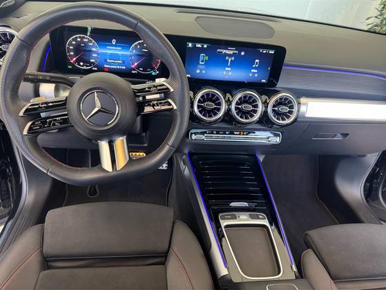 MERCEDES-BENZ GLB 220 2.0 MHEV AMG LINE 4MATIC 8G-DCT
